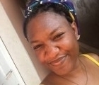 Dating Woman Cameroon to Yaoundé iv : Flore, 27 years